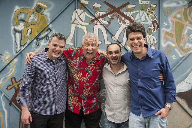 Paquito D'Rivera (de vermelho) e Trio Corrente: os vencedores do Grammy encerram a programação no domingo (12)