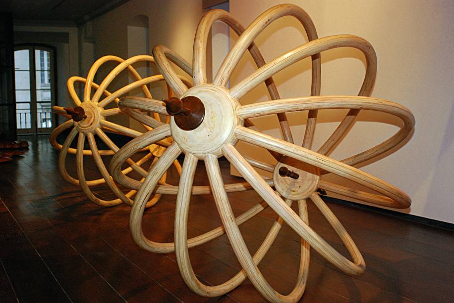 Obra de Ricardo Ventura: esculturas dominam a exposição