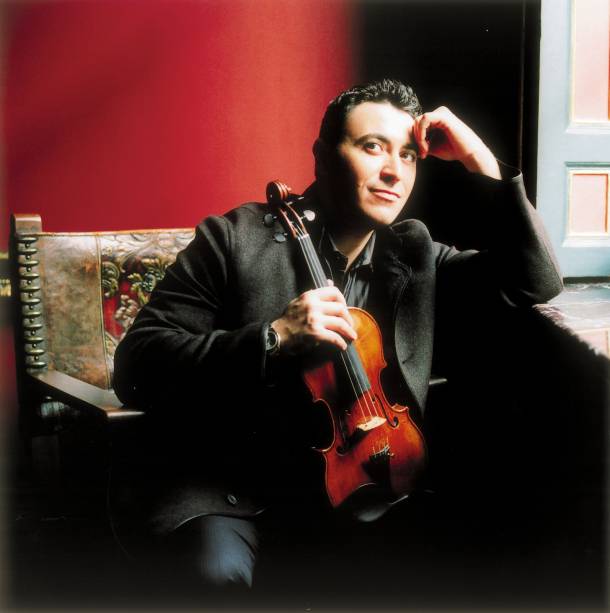 Maxim Vengerov se apresenta com Shanghai Symphony Orchestra