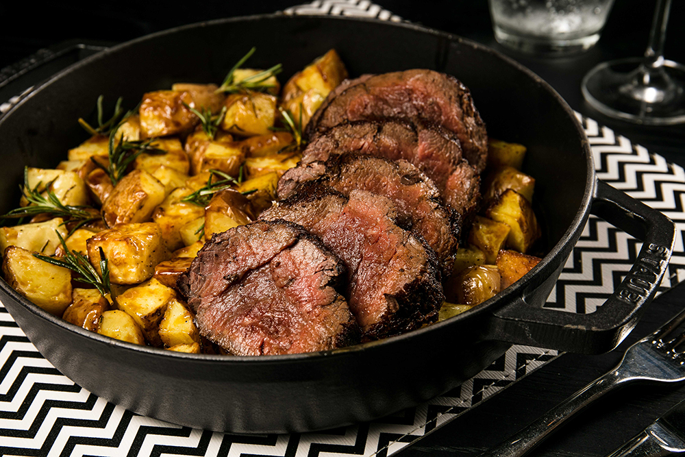 Rosbife com batatas: na ceia do Cariocally 