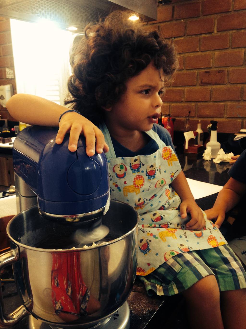 Três cursos de culinária para as crianças nas férias