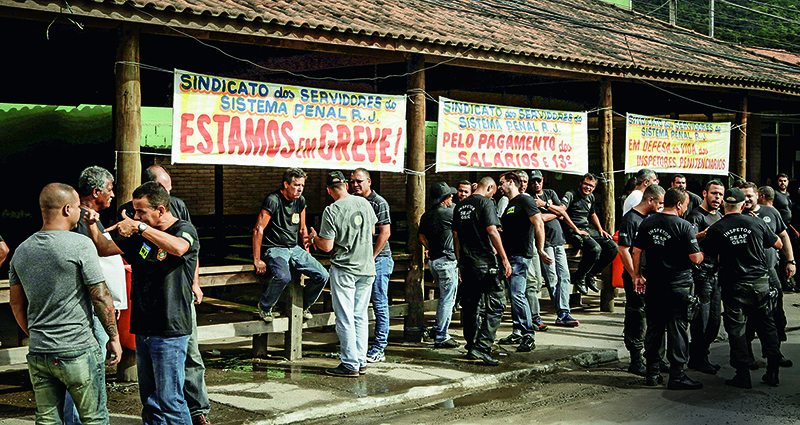 Governo conclui pagamento de salários de janeiro a servidores