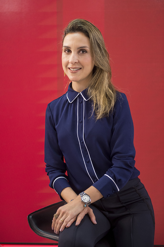 Bruna Rinaldi Bruna Rinaldi: consulta em supermercados, na rua e até no salão de beleza