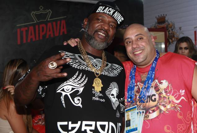 Mr. Catra foi ao espaço Mr. Catra foi ao espaço