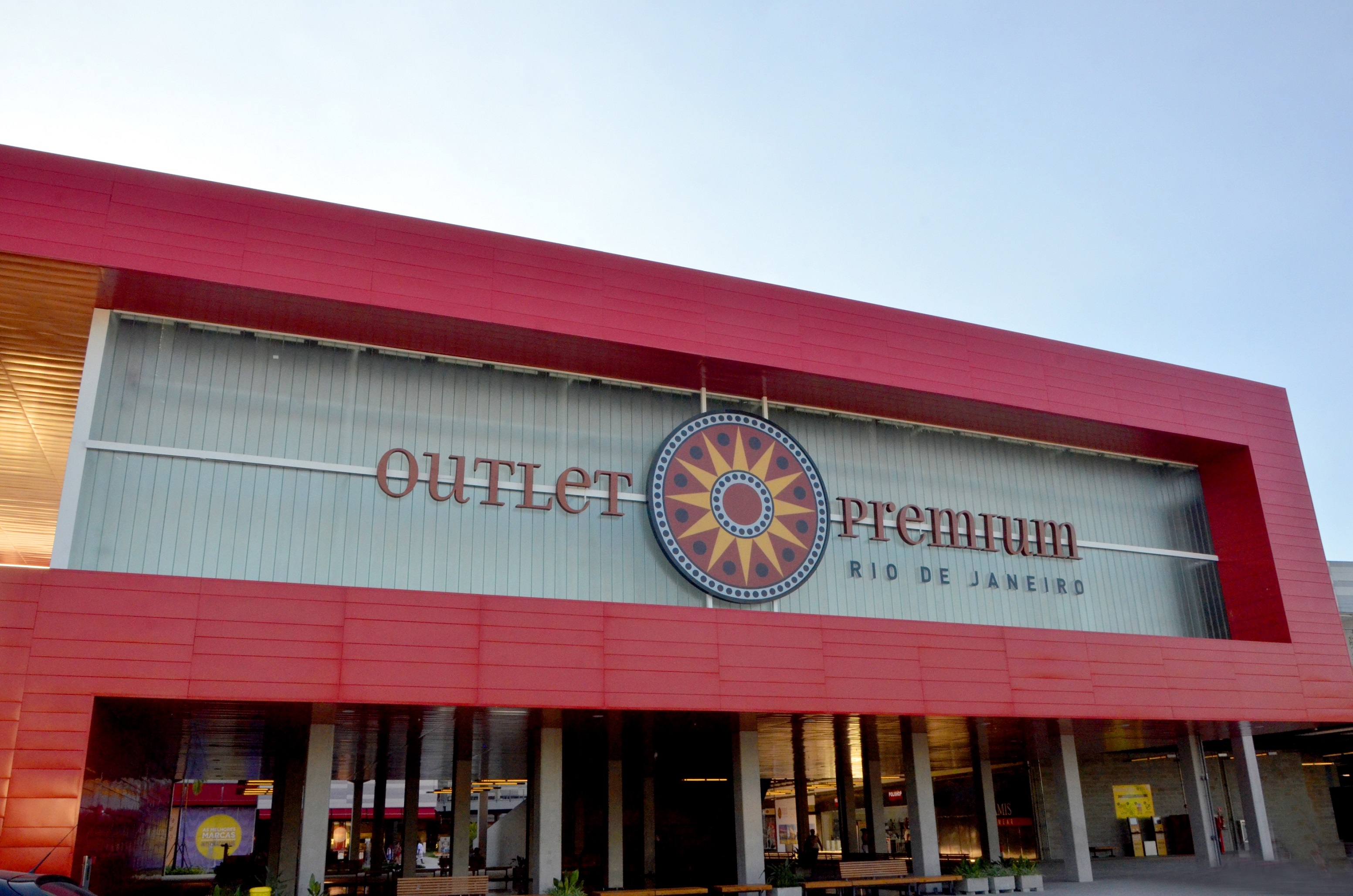 Outlet Premium oferece 70 de desconto no fim de semana VEJA