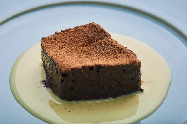 Mud cake: o bolo molhado de chocolate vem do livro de receitas do Ateliê Culinário