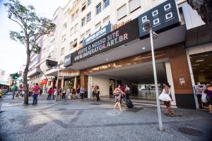 Fachada do centro cultural: o endereço na Rua Dias da Cruz já foi cinema e casa de shows