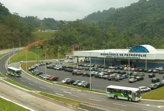 Hotéis, empresas de ônibus e terminal rodoviário Com o crescimento do grupo, o fundador apostou na diversificação dos negócios por acreditar que “não se colocam todos os ovos na mesma cesta”