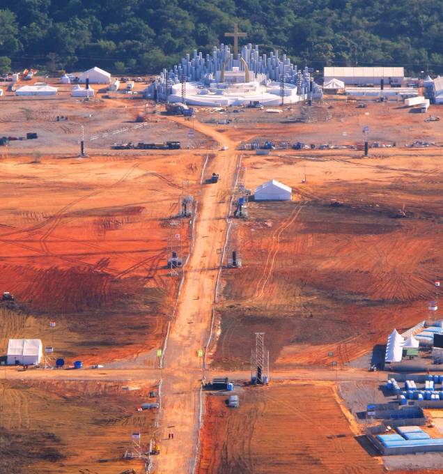Campo Fidei Cedido para a missa campal do papa Francisco, o terreno pertencente à família ganhou melhorias e infraestrutura custeada pela prefeitura Campo Fidei Cedido para a missa campal do papa Francisco, o terreno pertencente à família ganhou melhorias e infraestrutura custeada pela prefeitura