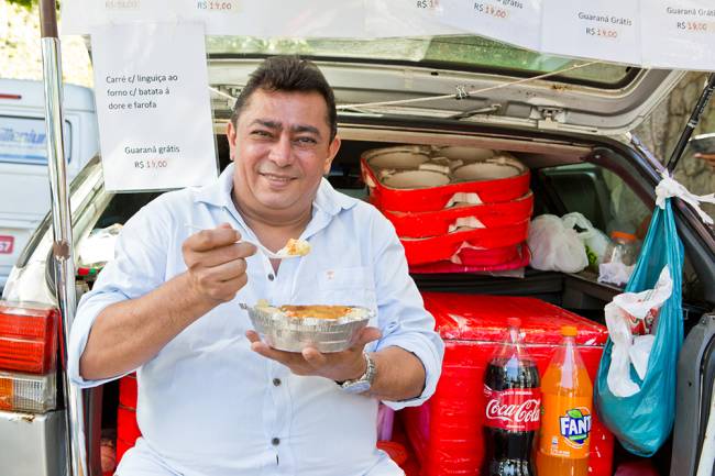 Braço direito do Claude, Batista elege a melhor quentinha