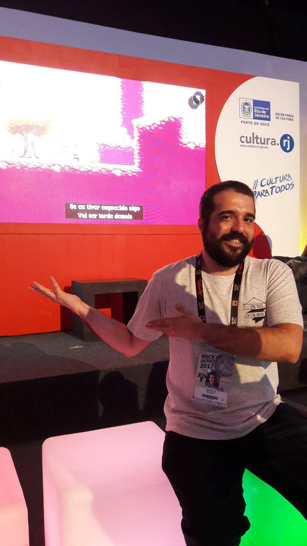 Mairon luz, game designer do jogo A Lenda do herói, no Rock in Rio 2017