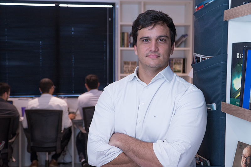 Felipe Gentil - startup - mercado financeiro - proseek - caçador de talentos - headhunter - formação