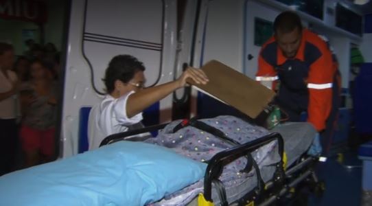 Bebê de 6 meses baleado em escola no Rio será operado nesta terça (15)