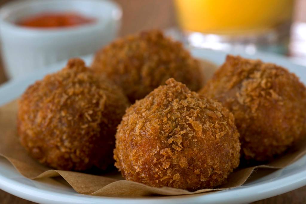 Coxinha de frango com quiabo (1) Coxinha de frango com quiabo (1)