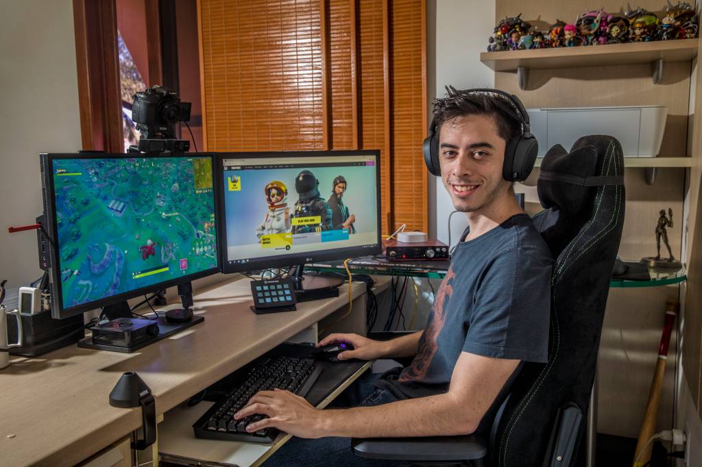 Jogo virtual Fortnite vira sensação e cativa crianças e adultos