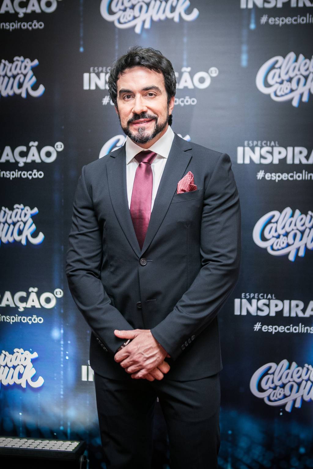 Vaidoso, Padre Fábio de Melo não economiza na dermatologista