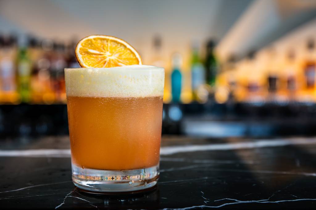 Picante e perfumado, o gengibre abrilhanta novos coquetéis