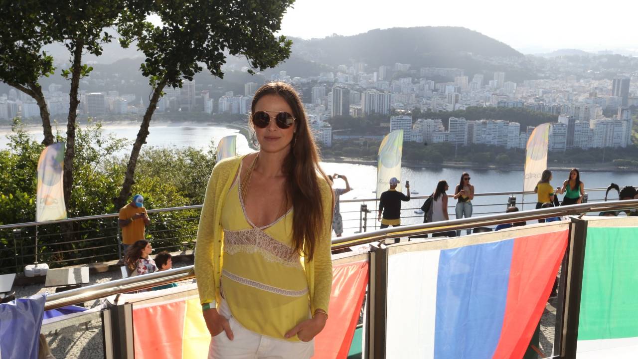 Letícia Birkheuer - Copa - Arena Morro da Urca