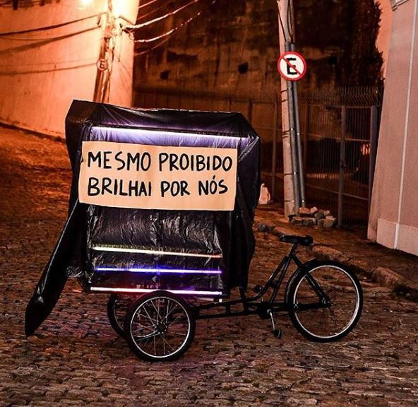 Minha Luz é de Led: bloco alega que prefeitura proibiu desfile