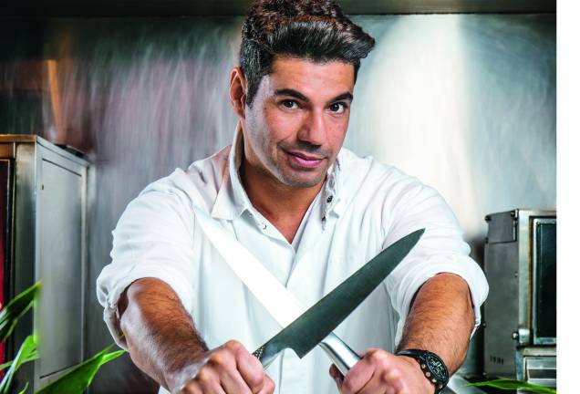 Felipe Bronze: pentacampeão no quesito chef do ano em 25 edições