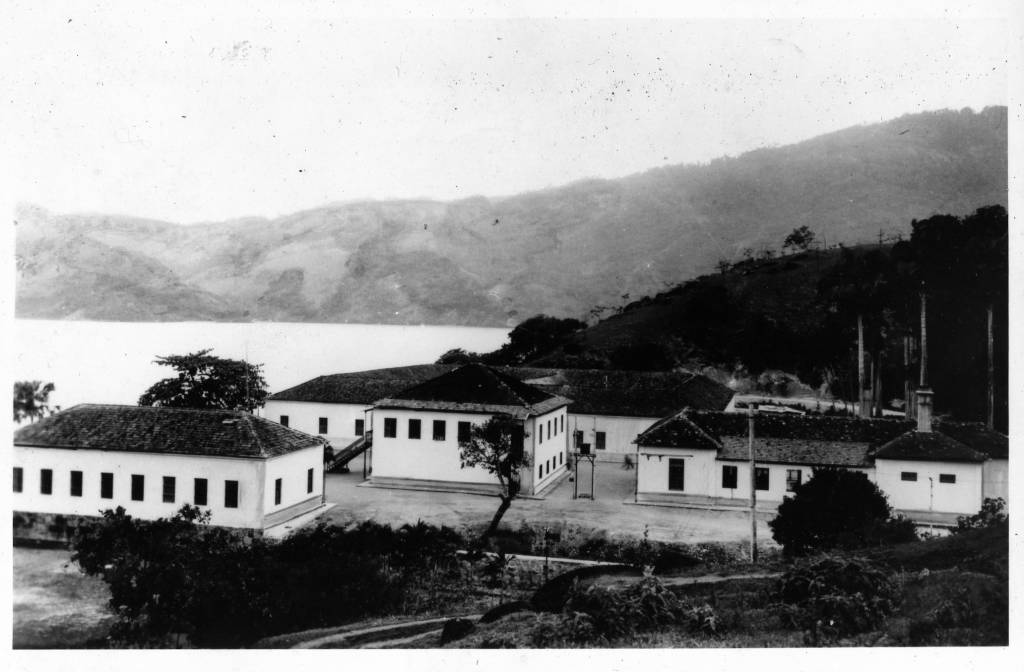 Antigo_Lazareto_em_Ilha_Grande Antigo_Lazareto_em_Ilha_Grande