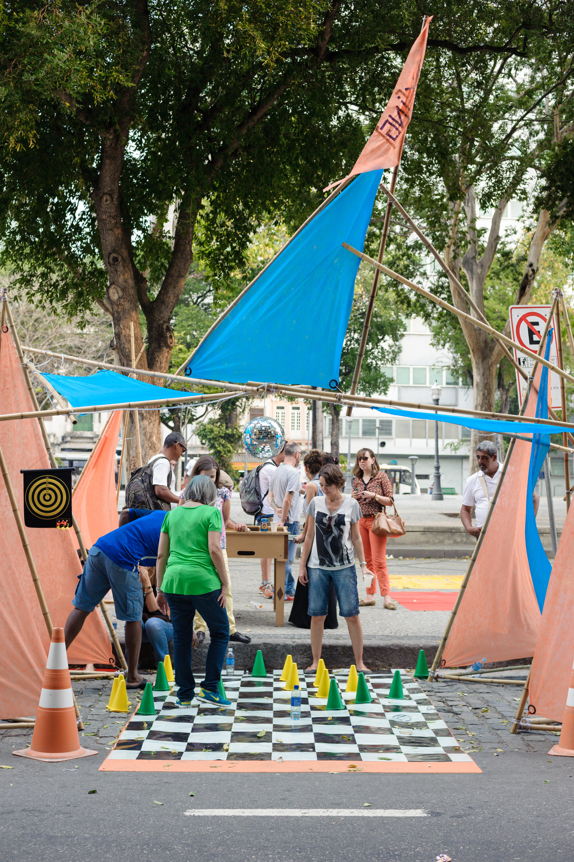 Levante, redes e ruas e Urbanismo tático e intervenções urbanas