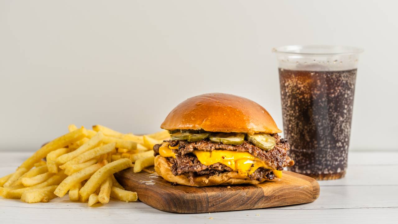 Três Gordos: smash burger do chef Thomas Troisgros está no circuito