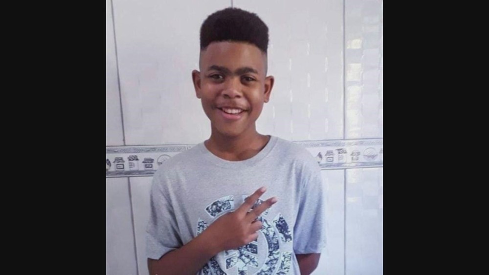 joao-pedro-morto-dentro-de-casa