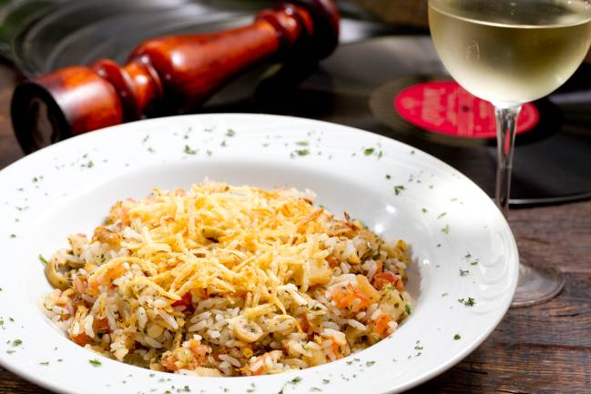 —Rosita Café – Arroz de Bacalhau-Fernando Frazão —Rosita Café – Arroz de Bacalhau-Fernando Frazão