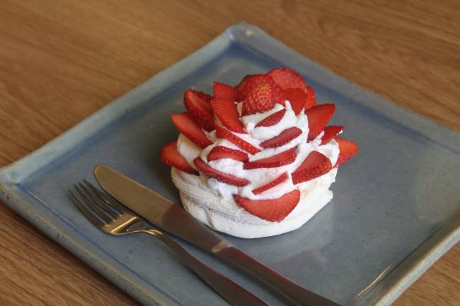 Paineira Café – Pavlova (1) Paineira Café – Pavlova (1)