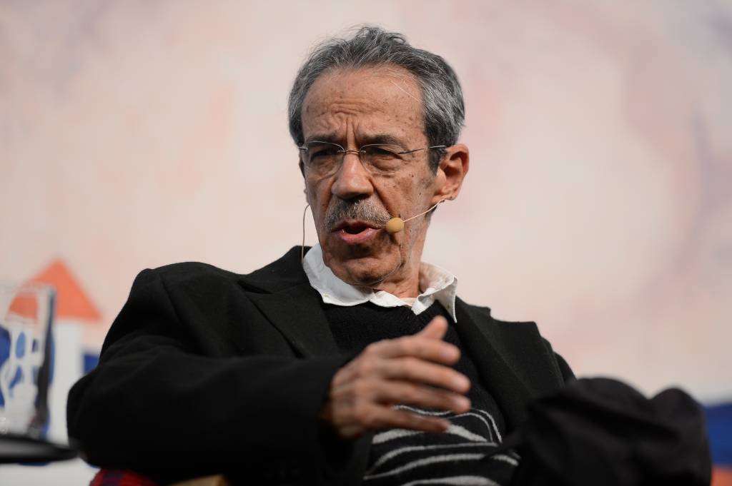 Armando Freitas Filho lança nova safra poética aos 80 anos