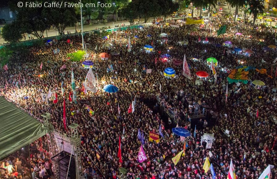 Manisfestação-praça