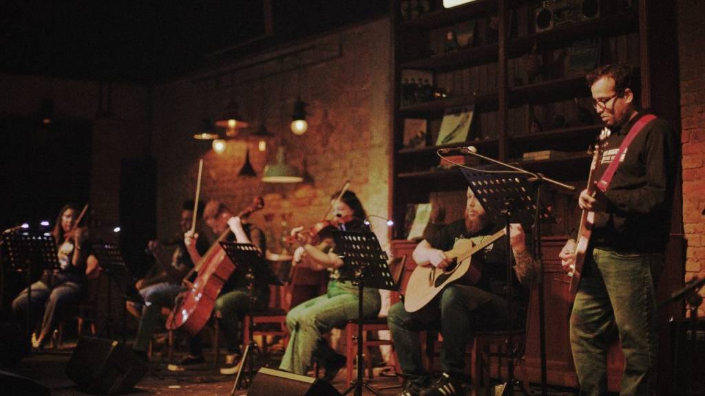 Nova Orquestra recria clássicos de David Bowie no Blue Note