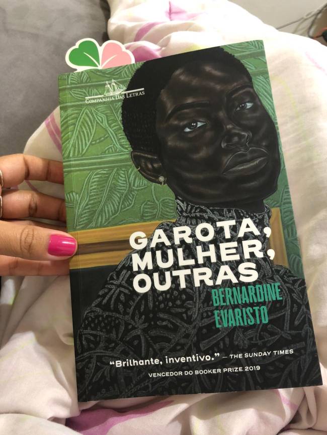 Garota, Mulher, Outras Garota, Mulher, Outras