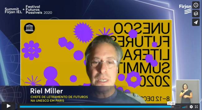 Riel Miller chefe de Letramento de Futuros na Unesco, em palestra na Casa Firjan