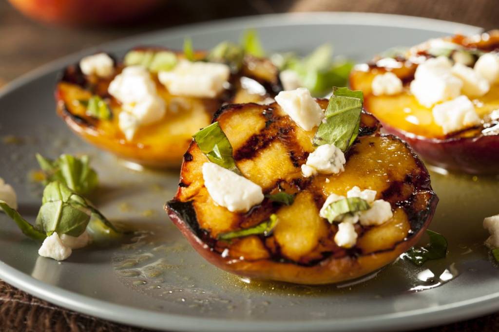 Gourmet Roasted Peaches with cheese, basil and Dressing