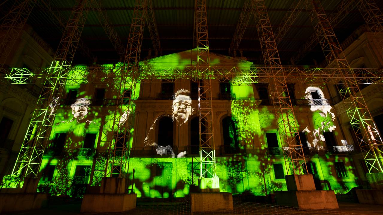 Festival começa hoje às 20h com exibição de show de Tom Zé em video-mapping na fachada do Museu Nacional.