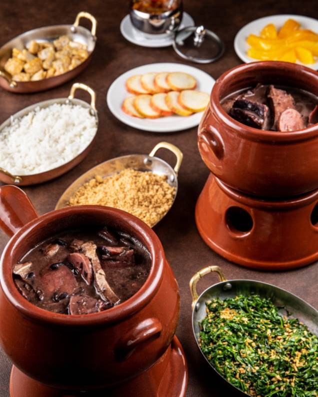 Gajos d'Ouro: feijoada aos sábados