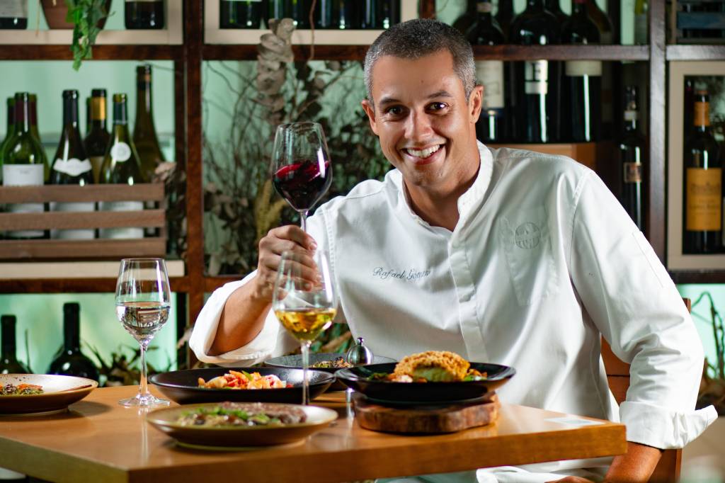 Rafa Gomes: o chef comanda o Itacoa Rio e a matriz, em Paris