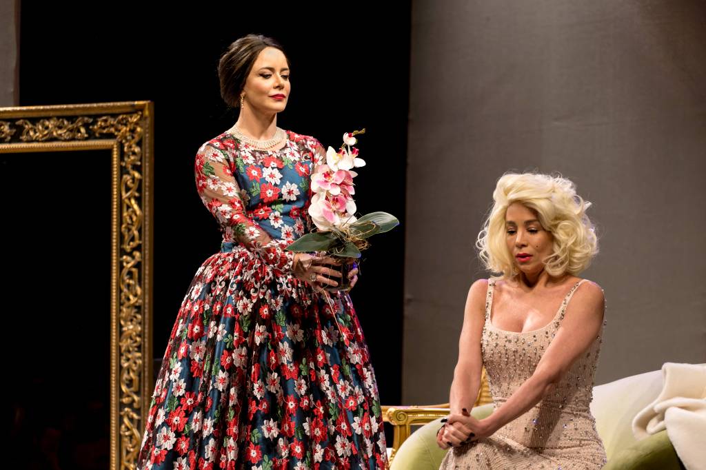 Teatro on-line: seis peças para assistir no sofá de casa