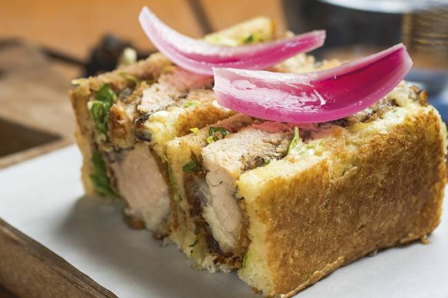 Três versões do delicioso katsu sandu, o sanduba japonês