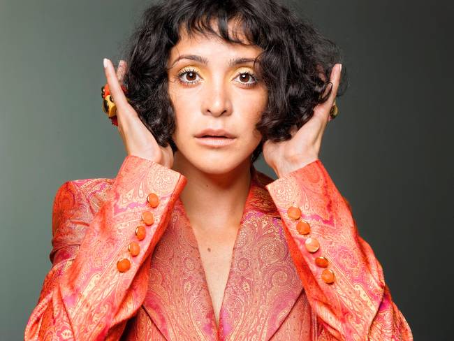 GABRIELLA LIMA Bálsamo 1 crédito Zarella Neto GABRIELLA LIMA crédito Zarella Neto