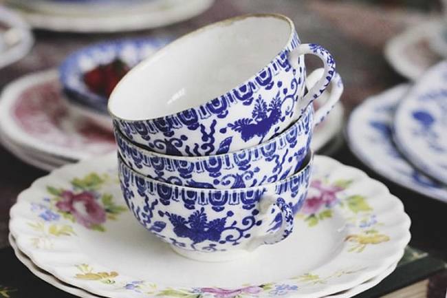 Garimpo com estilo: dupla oferece tesouros descobertos pelo Rio