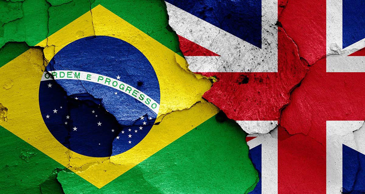 Bandeiras do Brasil e Inglaterra