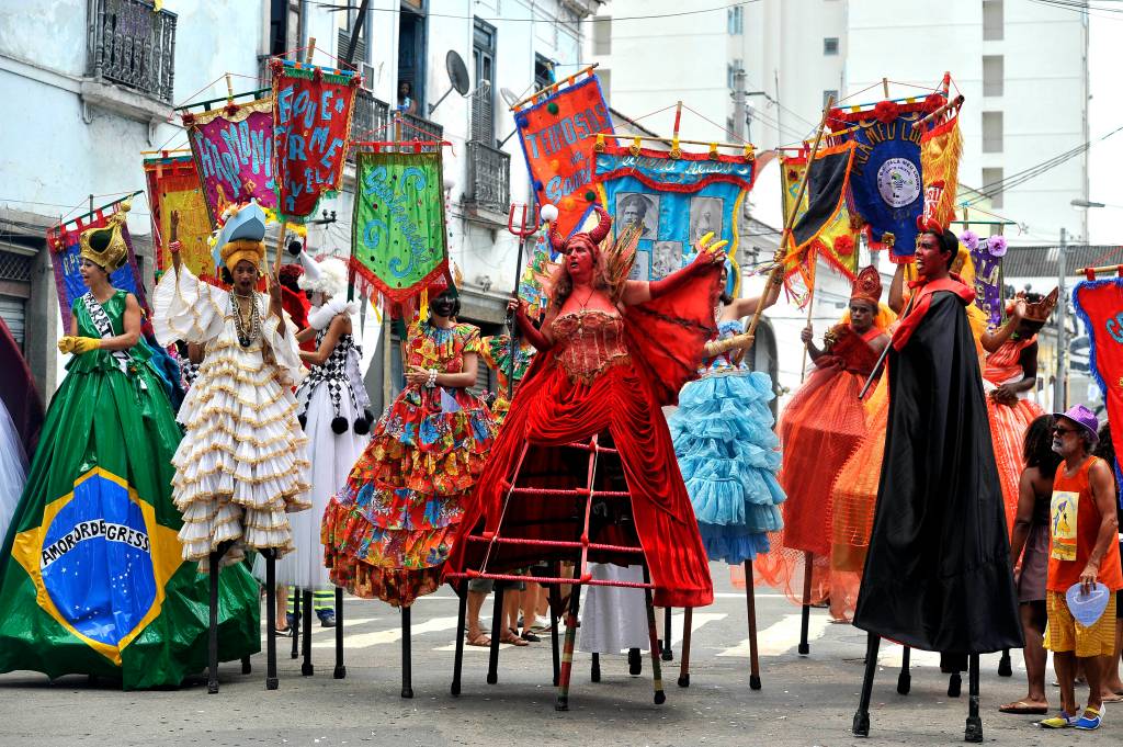 Não é mais possível que o Rio de Janeiro não trate o carnaval como um bem importante na sua constituição de cidade.