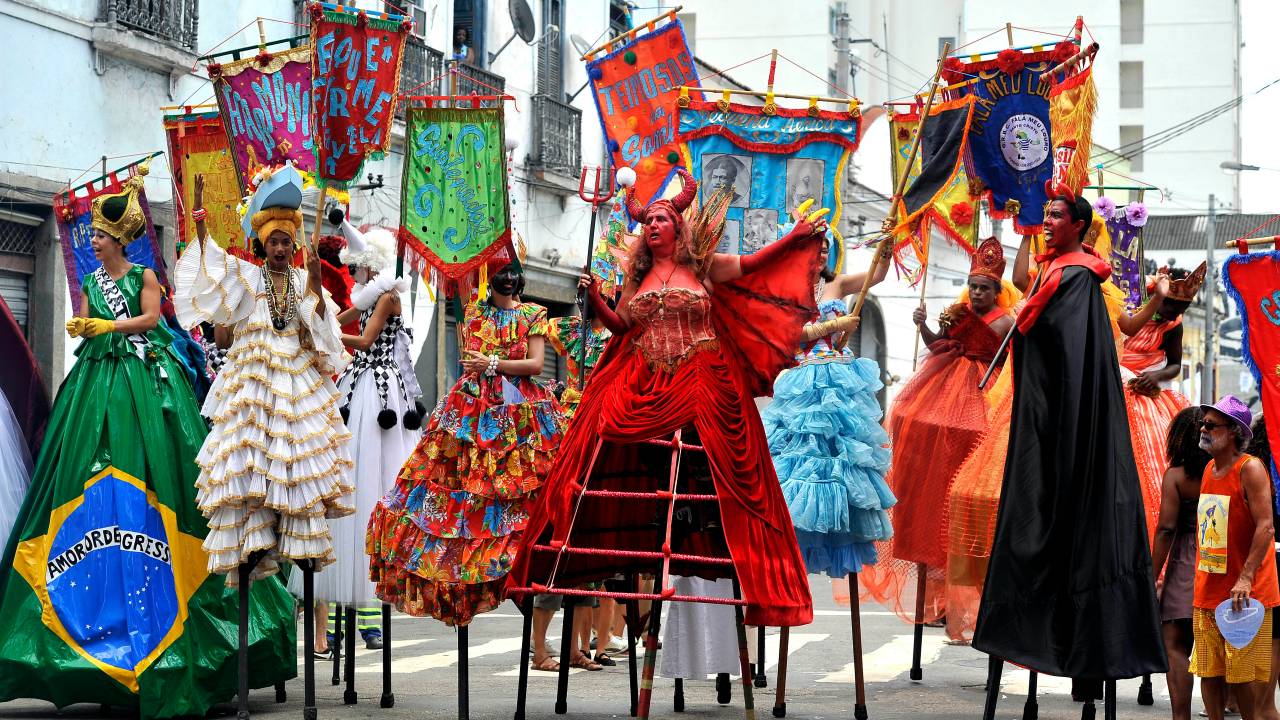 Não é mais possível que o Rio de Janeiro não trate o carnaval como um bem importante na sua constituição de cidade.