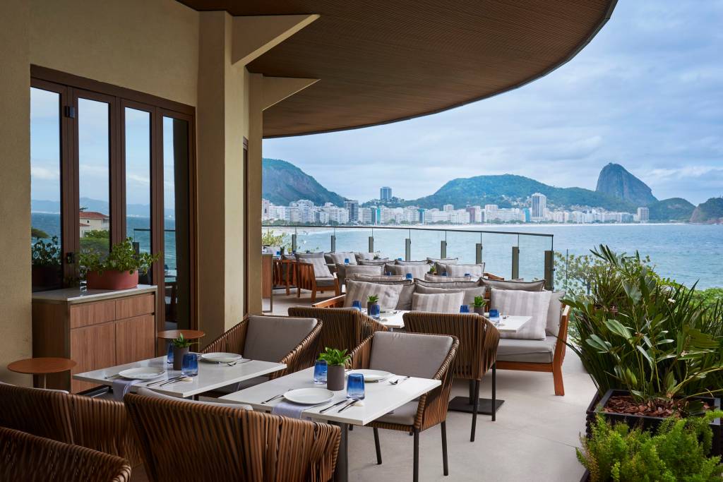 Fairmont Copacabana_Marine Restô_Cred Rômulo Fialdini Marine Restô: brunch no salão interno e nas amplas varandas