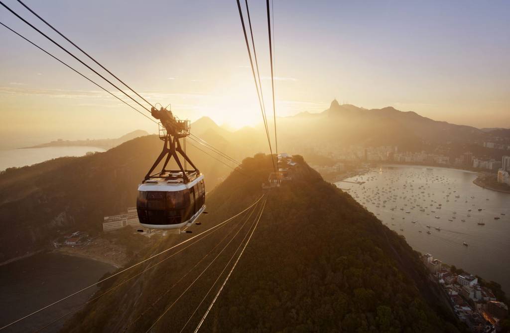 Bondinho Pão de Açúcar Por do sol no bondinho pão de açucar