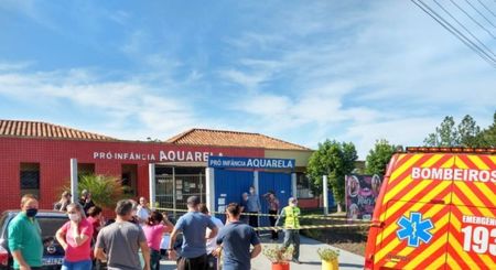 Fachada de creche em Saudades, Santa Catarina.