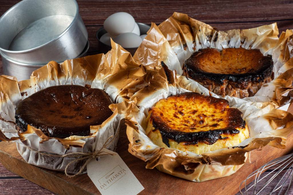 Da Thábata: trio de cheesecake basco para degustação